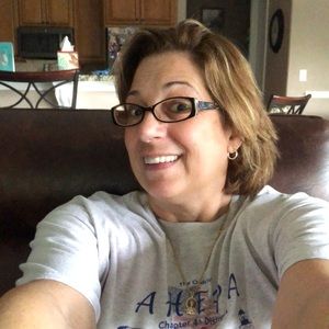 Meet your Posher, Ddonna